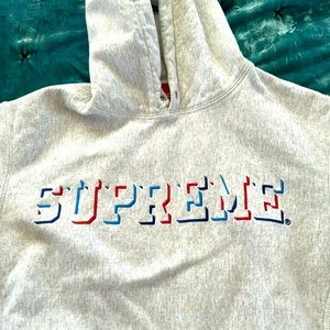 Supreme hoodie guc